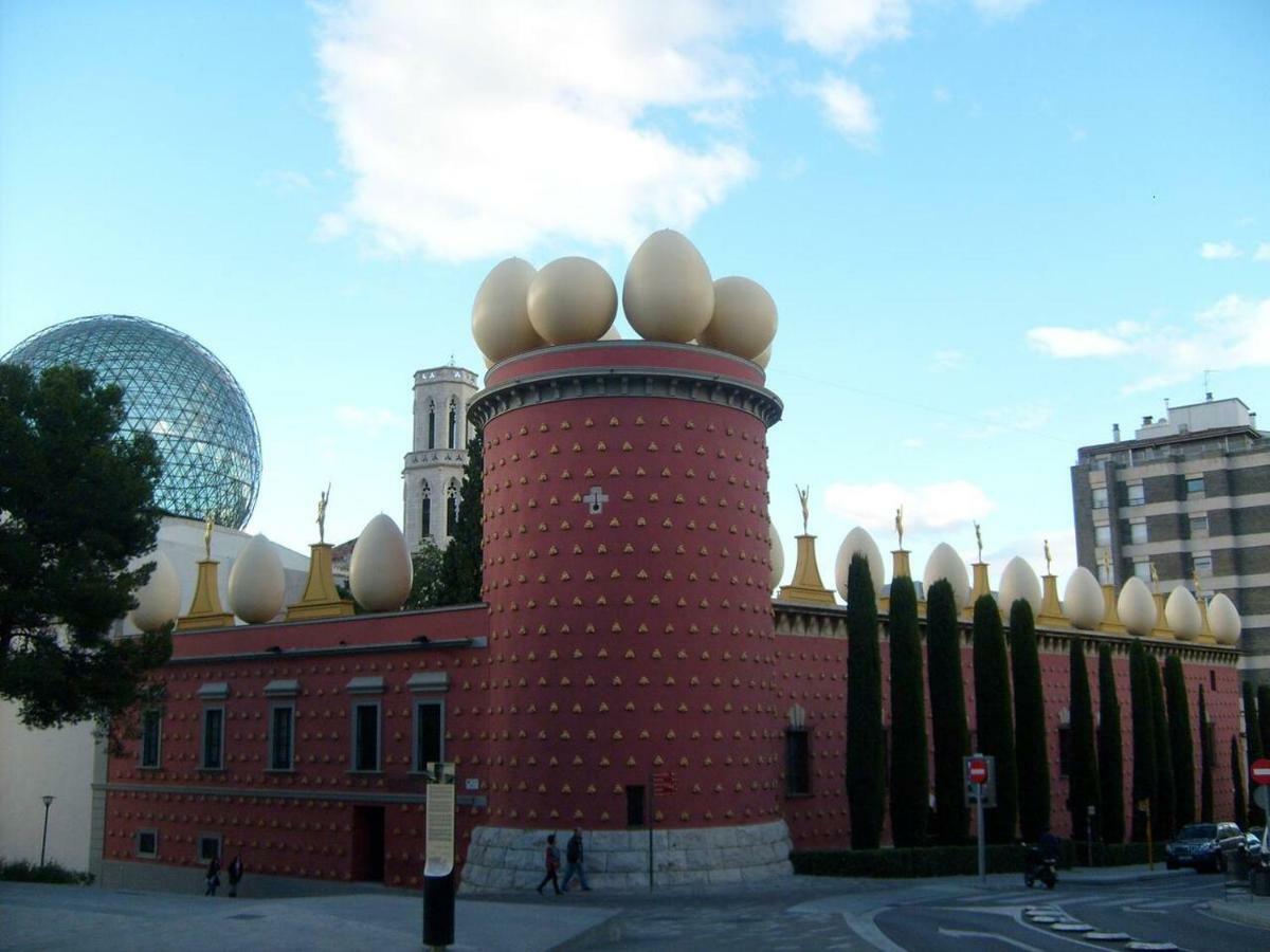 Apartamento Vilallonga Figueras Exterior foto